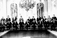 Salvador Allende con su gabinete, integrado por varios socialistas, 1970