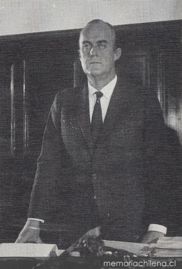 Edgardo Boeninger. Rector en el período 1969-1973