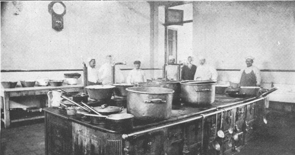 Instituto Nacional (1913) : cocina