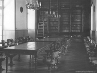 Salón de lectura de la Biblioteca del Instituto Nacional en 1956
