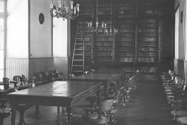 Salón de lectura de la Biblioteca del Instituto Nacional en 1956