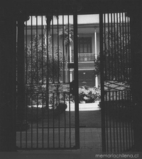 Vista del Instituto Nacional desde una de sus entradas, 1964