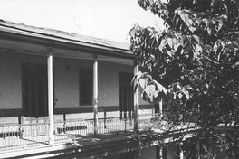 Vista de los pasillos interiores del Instituto Nacional, 1964