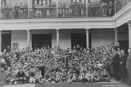 Alumnos y profesores del Instituto Nacional :  Mayo de 1940