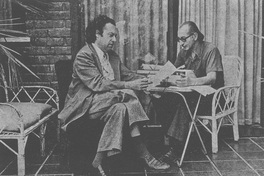 Enrique Lihn junto a Pedro Lastra