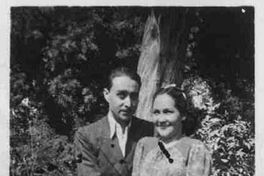 Óscar Castro junto a su esposa Isolda Pradel, hacia 1942