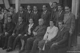 Óscar Castro en el Liceo de Rancagua en 1940, de pie, último de la derecha