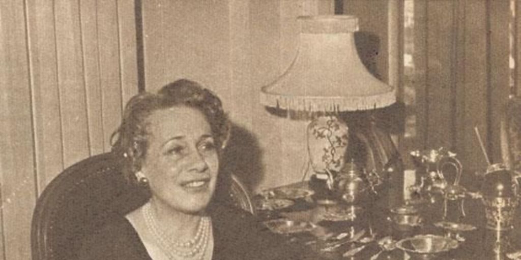 María Flora Yáñez, 1898-1982