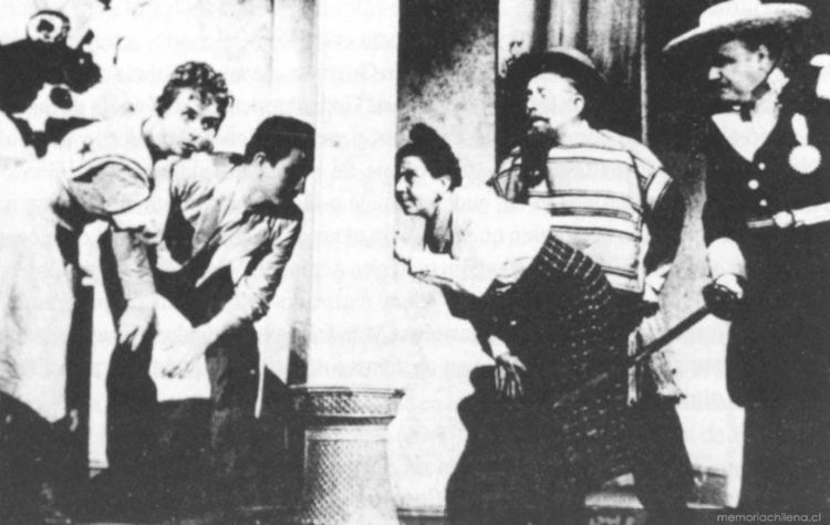 Entre gallos y medianoche, Teatro Ensayo Universidad Católica, 1956