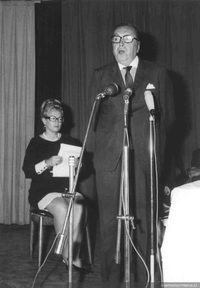 Julio Barrenechea en el homenaje de Gabriela Mistral, 1970