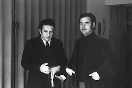 Jorge Teillier junto a Efraín Barquero