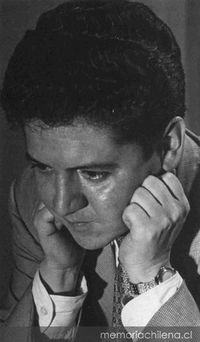 Luis Oyarzún, 1920-1972