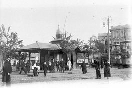 La garita de la Estación Mapocho en Santiago, hacia 1900