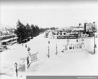 Vista de la Estación Mapocho hacia el terminal de tranvías, construida en 1912