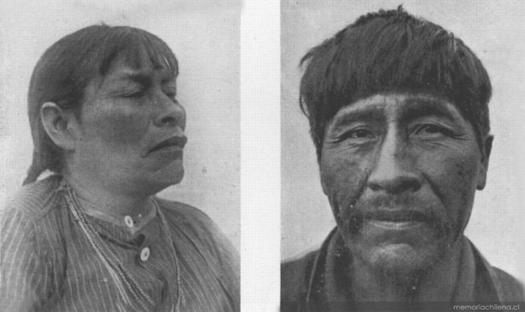 Hombre y mujer yámana, hacia 1920