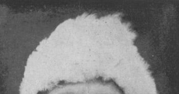 Yámana pintado en señal de duelo, hacia 1920