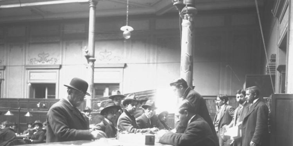 Biblioteca Nacional, Salón de Lectura, hacia 1900