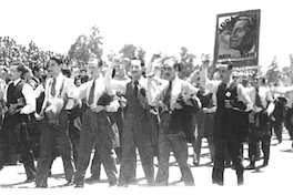 Desfile del Partido Socialista, 1937