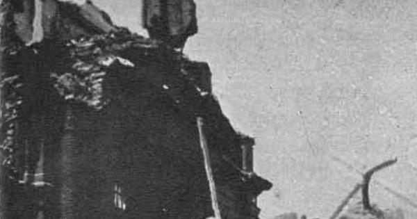 Torre de la iglesia de Chillán tras el sismo de 1939