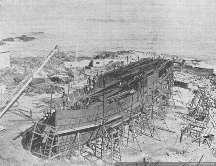 Astillero de Caleta Abarca. Construcción del barco Meteoro, Valparaíso, 1902