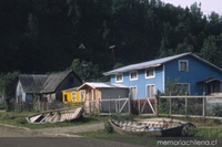 Calle de Puerto Cisnes, Aysén, 2001