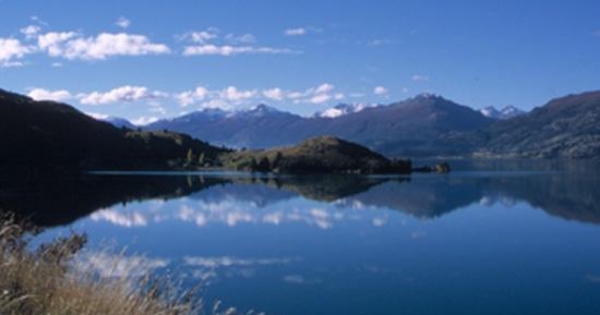 Lago General Carrera, costa noroeste, 2001