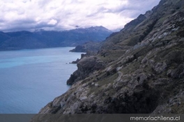 Paso de las Llaves, camino a Chile Chico, 2001