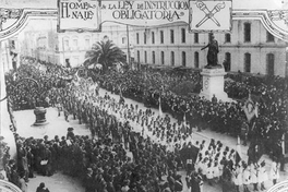 Homenaje a la Ley de Instrucción Primaria Obligatoria, 1920