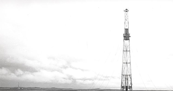 Maquinaria en plataforma petrolera en Tierra del Fuego