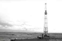 Maquinaria en plataforma petrolera en Tierra del Fuego