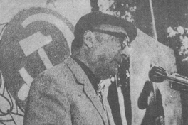 Neruda en un acto del Partido Comunista, hacia 1970