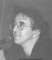 Roberto Bolaño dictando una conferencia