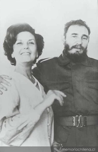 Laura Allende Gossens con Fidel Castro, 11 de noviembre de 1971