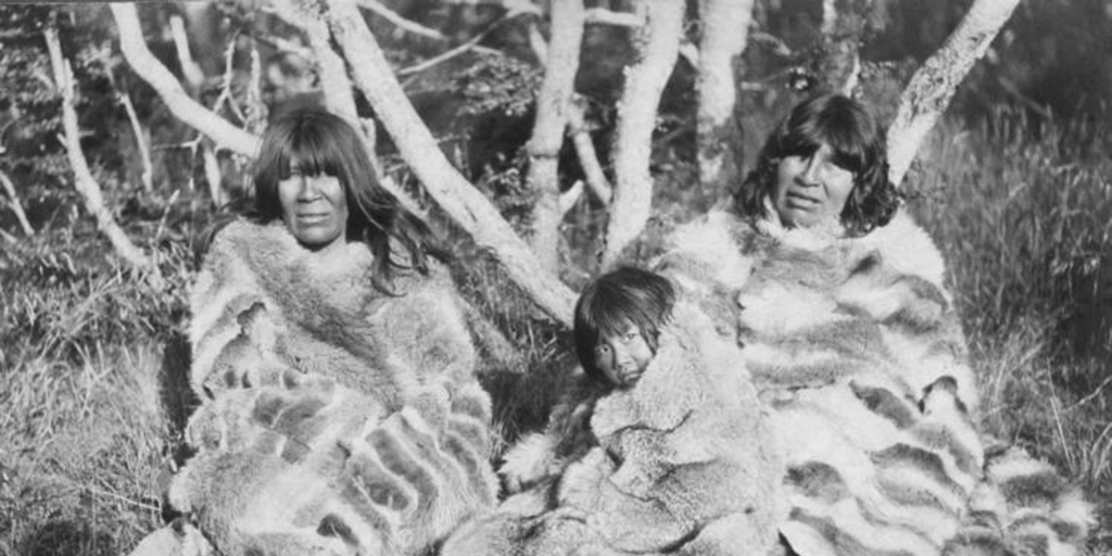 Mujeres selk'nam, hacia 1920