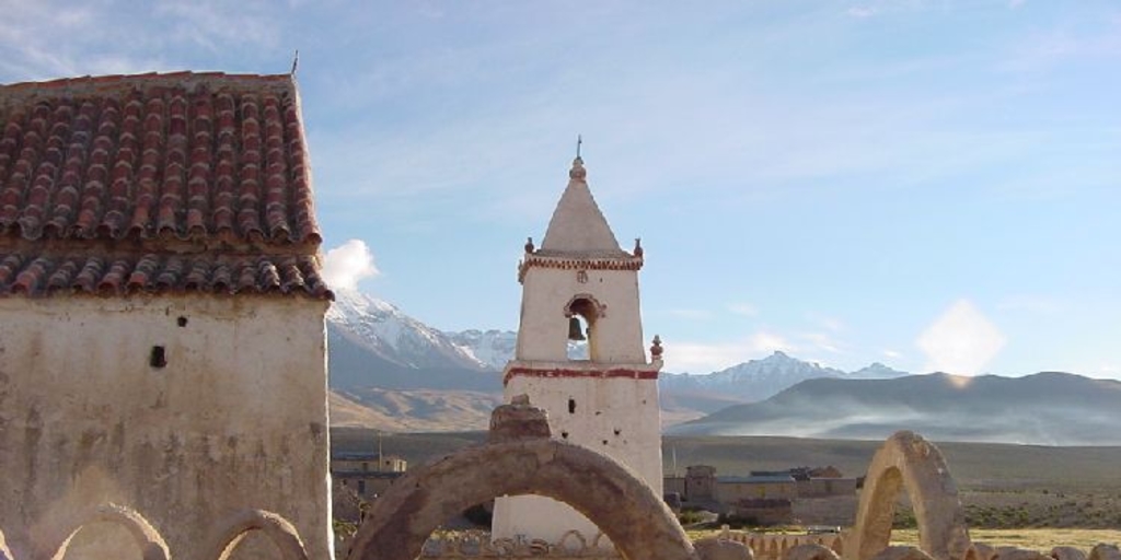 Iglesia santuario de Isluga, Primera Región, 2003