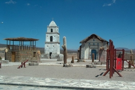 Iglesia de Cariquima, Primera Región, 2005