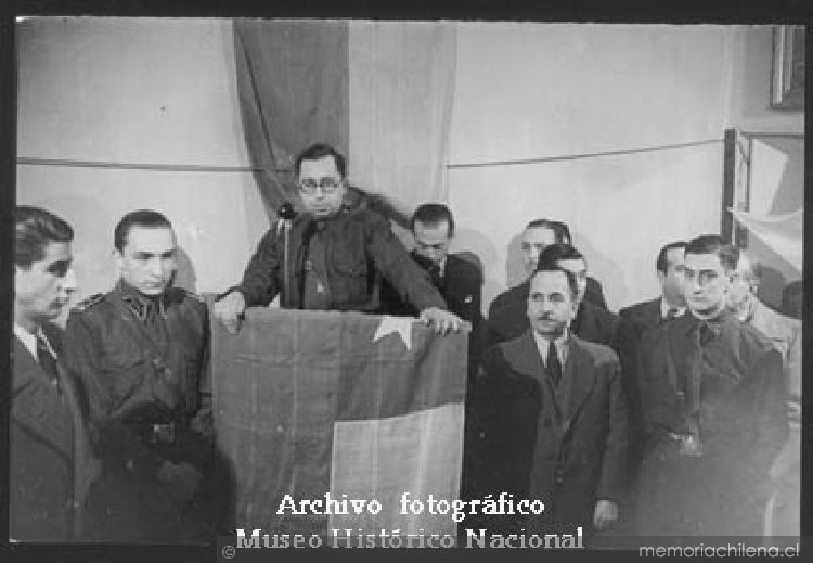 Jefe de propaganda del Movimiento Nacional Chileno, Frente Nacional, 1941