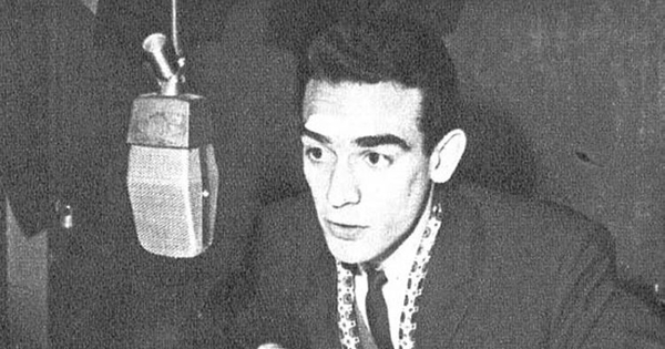 César Antonio Santis en radio Corporación, 1966