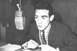 César Antonio Santis en radio Corporación, 1966