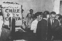 El presidente Salvador Allende en el funeral de Rolando Alarcón, 1973