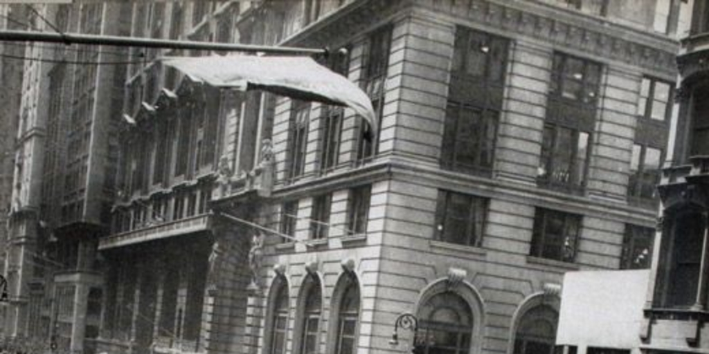 Presidente González Videla aclamado en Broadway, Nueva York, 1950