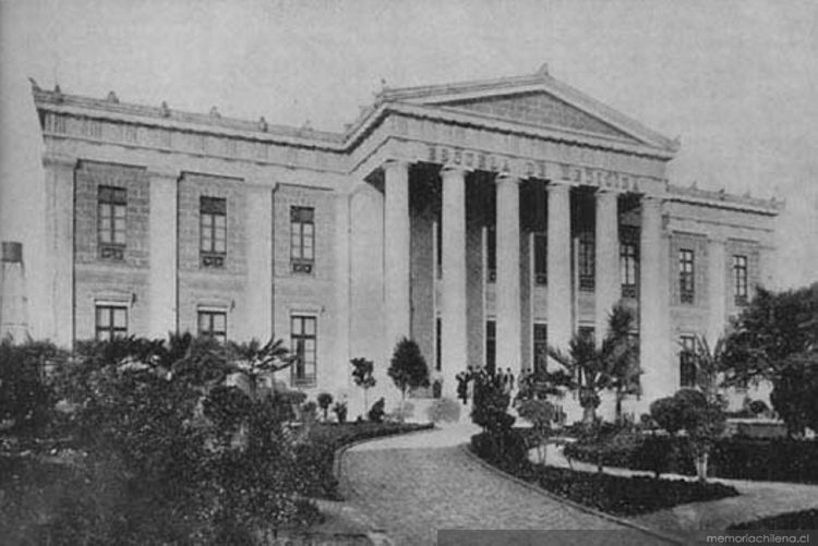 Edificio de la primera Escuela de Medicina