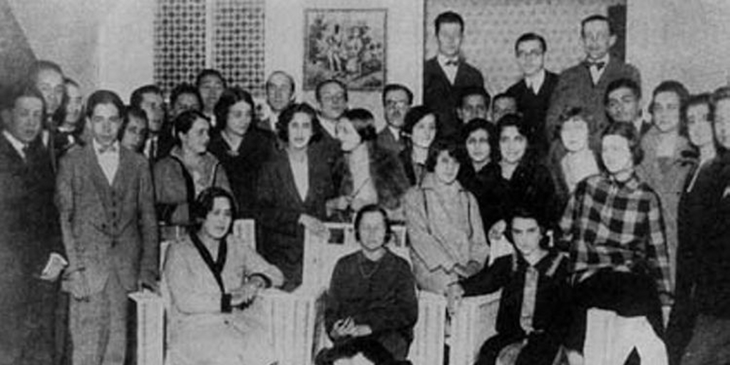 Elena Caffarena y sus compañeros de la Escuela de Derecho, 1926