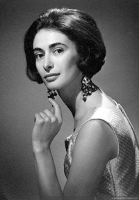 Retrato de Mónica Cubillos de Cariola, hacia 1965