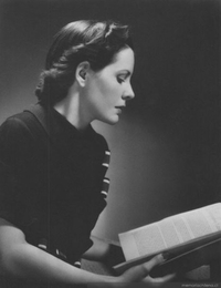 Mujer leyendo, hacia 1940