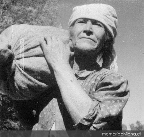 Campesina, hacia 1960