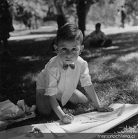 Concurso de pintura y dibujo infantil. Feria de Artes Plásticas, Parque Forestal, Santiago, 1971