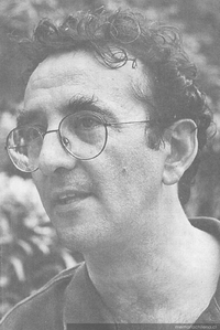 Roberto Bolaño durante su visita a Chile