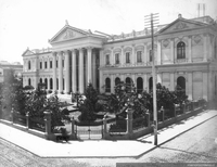 Congreso Nacional. Fachada norte calle Catedral, 1920
