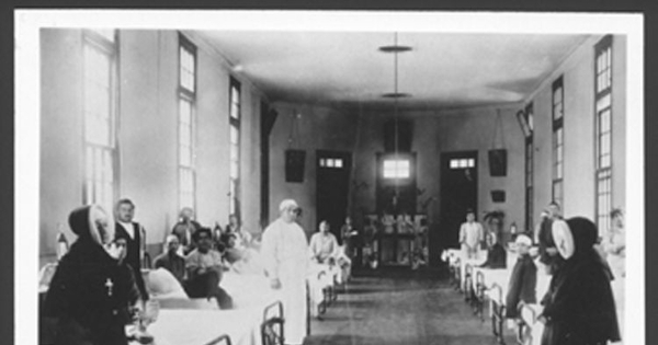 Sala de hospital atendida por la Congregación de la Providencia, ca. 1900